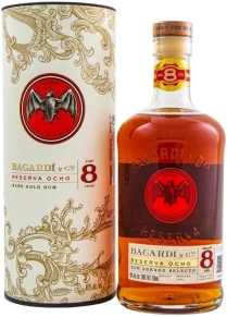 Ром Bacardi, 8 лет, 0.7 л