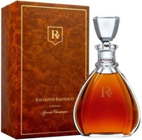 Коньяк Tres Vieille, Raymond Ragnaud, 50 лет, 0.7 л (п/у)