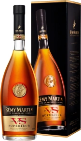 Коньяк Remy Martin, VS, 3 года, 0.5 л (п/у)