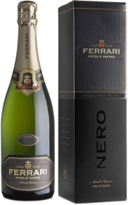 Игристое вино Perle Nero, Ferrari, DOC, 2010, 0.75 л (п/у)