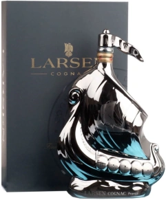 Коньяк Viking Ship Platinum, Larsen, 4 года, 0.7 л (п/у)