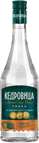 Водка На кедровых орехах с медом, Кедровица, 0.5 л