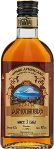 Коньяк Арпинэ, 3 звезды, 3 года, 0.25 л