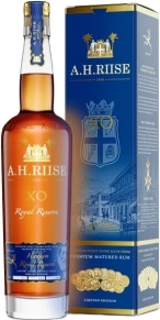 Ром Royal Reserve Haakon, A.H. Riise, 0.7 л (п/у)