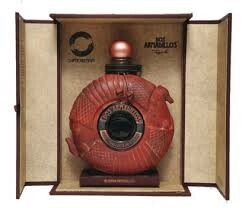 Текила Anejo, Dos Armadillos, 18 месяцев, 0.75 л (п/у)