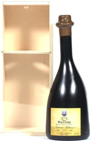 Кальвадос Calvados Millesime, Pere Magloire, более 20 лет, 0.7 л (п/у)